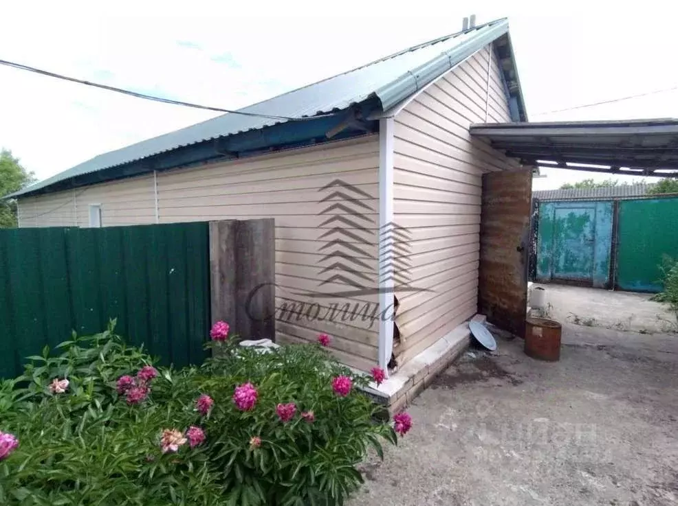 Дом в Белгородская область, Старооскольский городской округ, с. ... - Фото 1