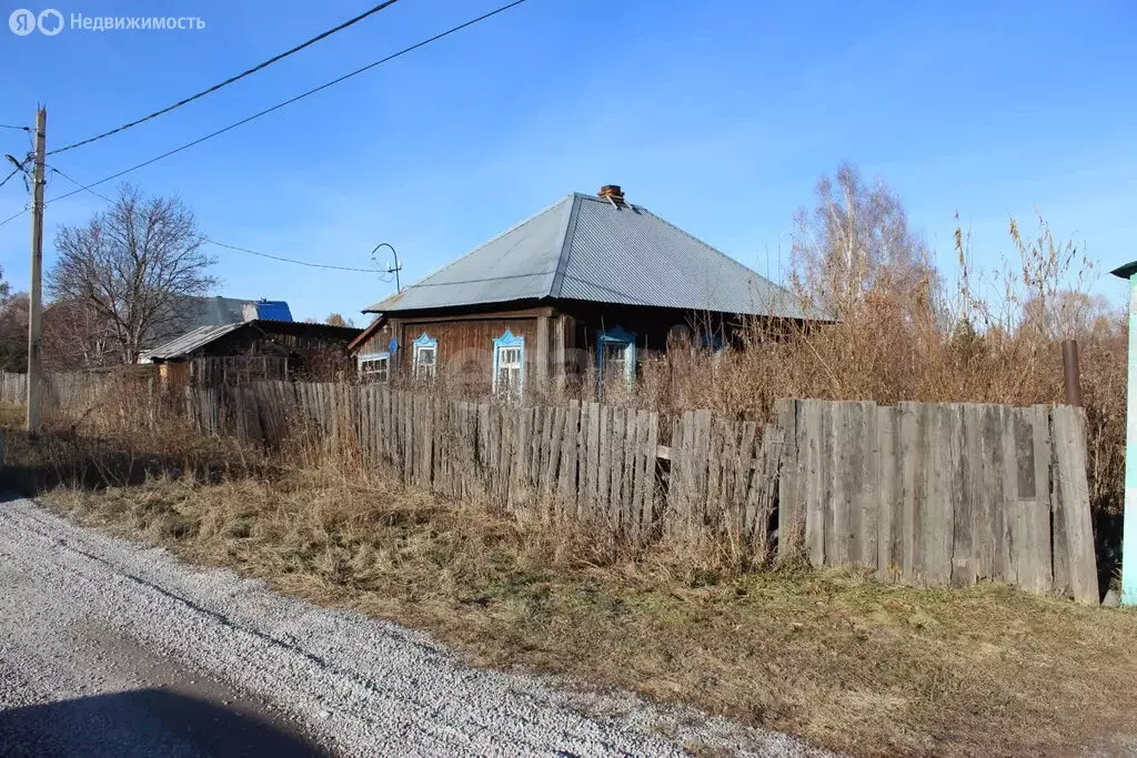 Дом в Кемерово, жилой район Промышленновский, посёлок Петровский, ... - Фото 1