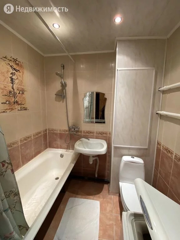 1-комнатная квартира: Москва, Осенний бульвар, 8к2 (39 м) - Фото 1