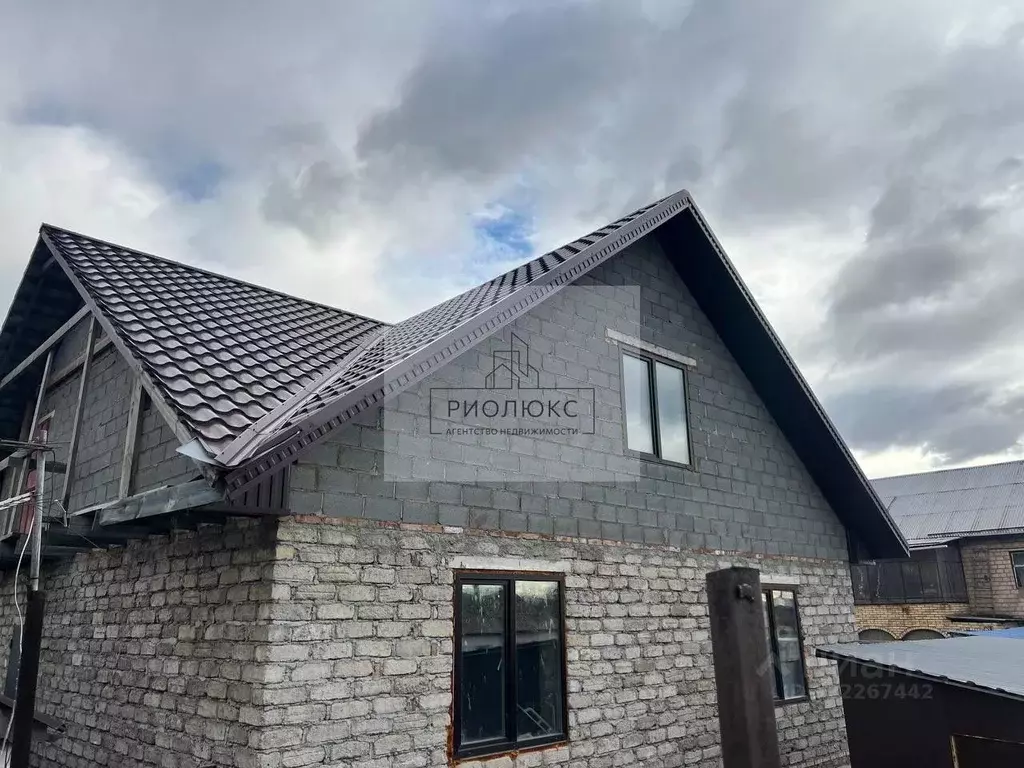 Дом в Челябинская область, Магнитогорск ул. Розы Люксембург, 54 (225 ... - Фото 2