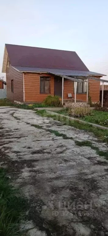 Дом в Башкортостан, Уфимский район, Красноярский сельсовет, с. ... - Фото 1