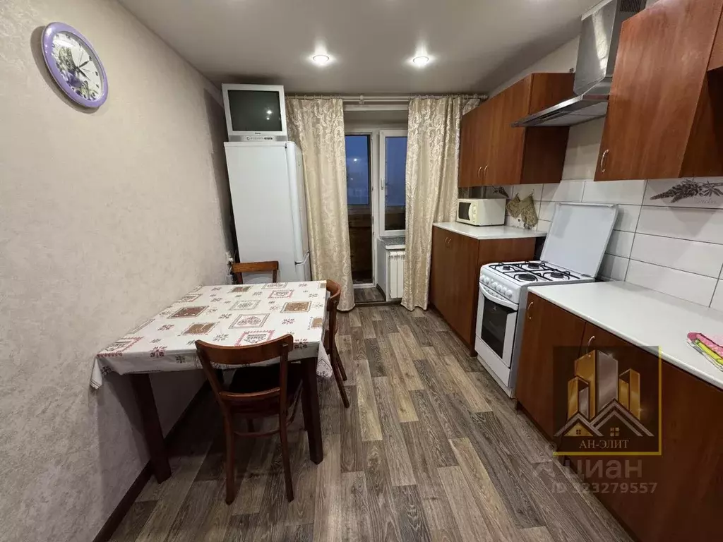 1-к кв. Татарстан, Казань ул. Марселя Салимжанова, 17 (38.0 м) - Фото 2