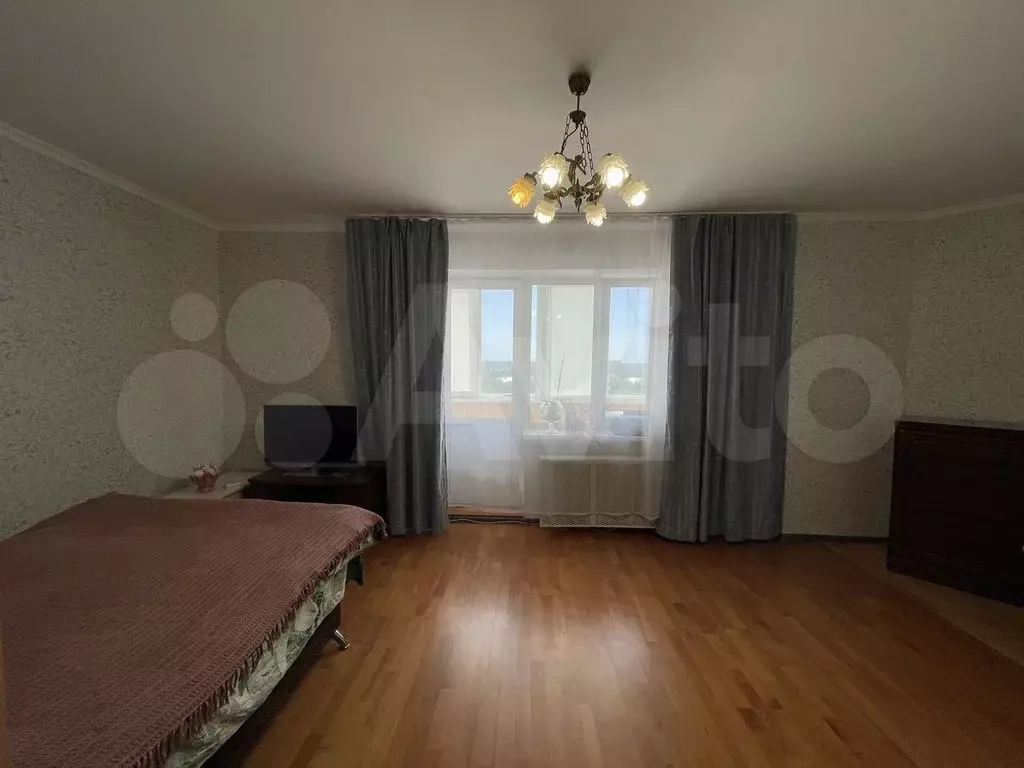 1-к. квартира, 50 м, 5/9 эт. - Фото 1