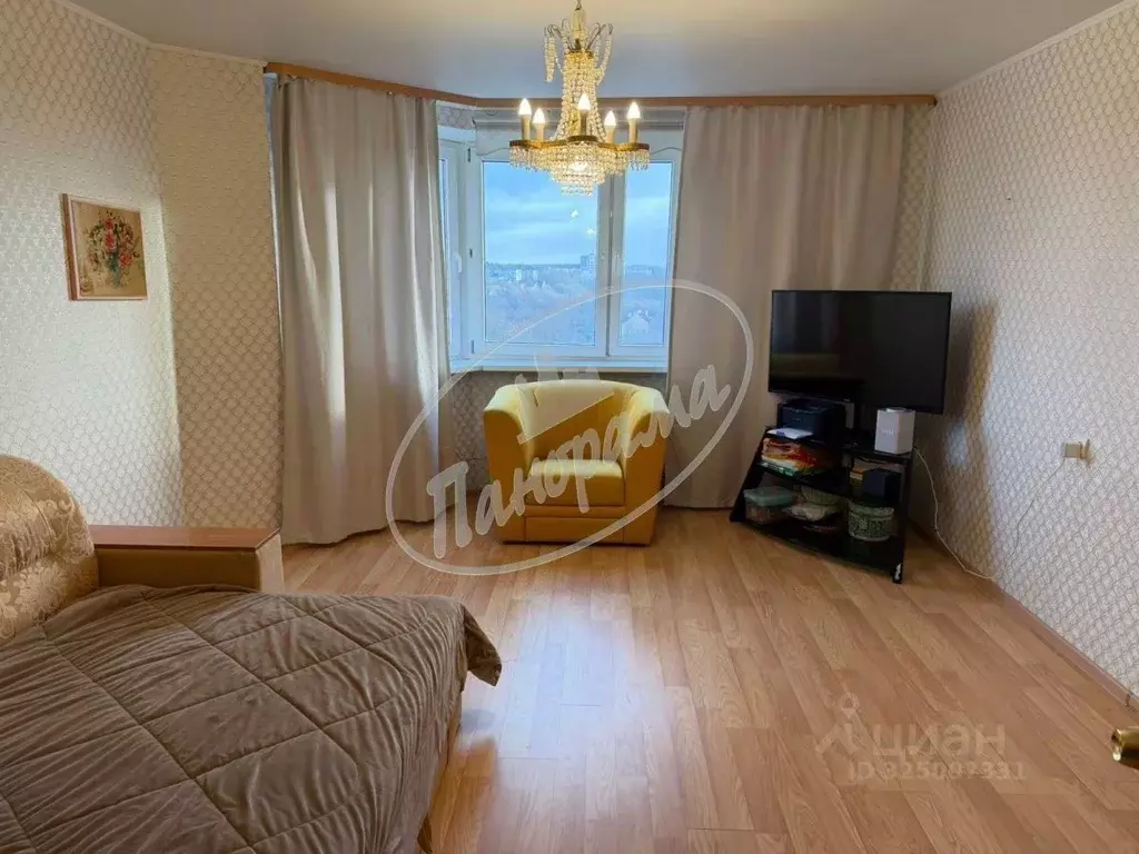 1-к кв. Калужская область, Калуга Хрустальная ул., 44к6 (44.0 м) - Фото 1