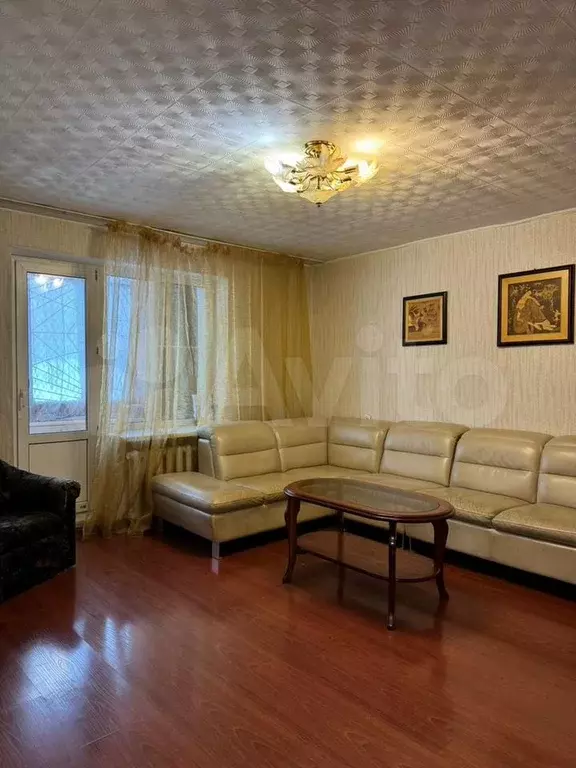 3-к. квартира, 60 м, 1/5 эт. - Фото 0