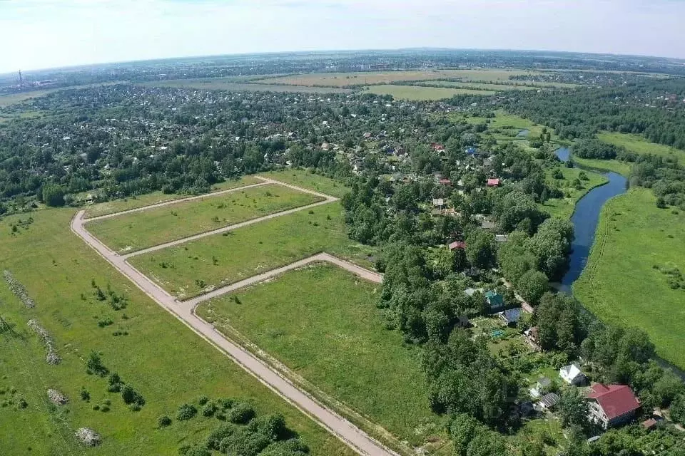 Участок в Ленинградская область, Тосненский район, Федоровское ... - Фото 0