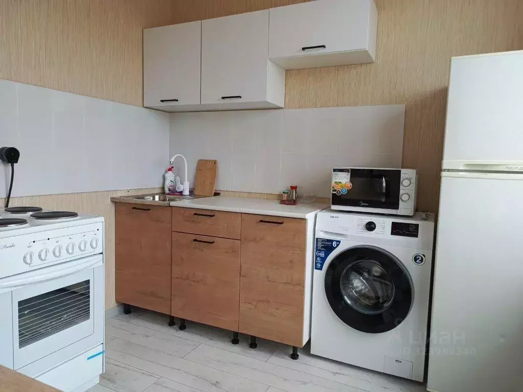 3-к кв. Пермский край, Березники ул. Геннадия Братчикова, 12 (65.0 м) - Фото 2