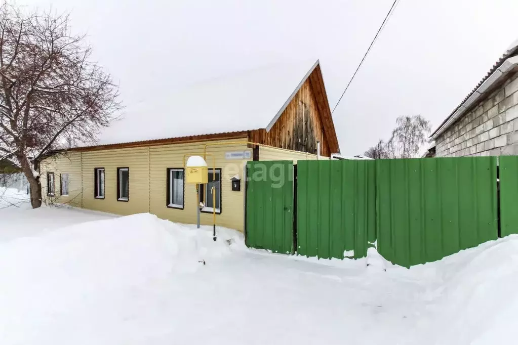 Дом в Тюменская область, Тюмень Парфеново мкр, ул. Лобкова (67 м) - Фото 1