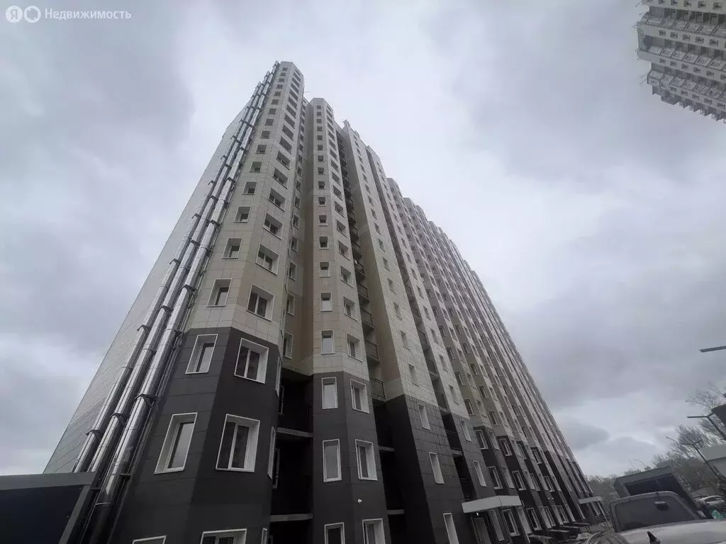 2-комнатная квартира: Хабаровск, улица Салтыкова-Щедрина, 1 (54.8 м) - Фото 0