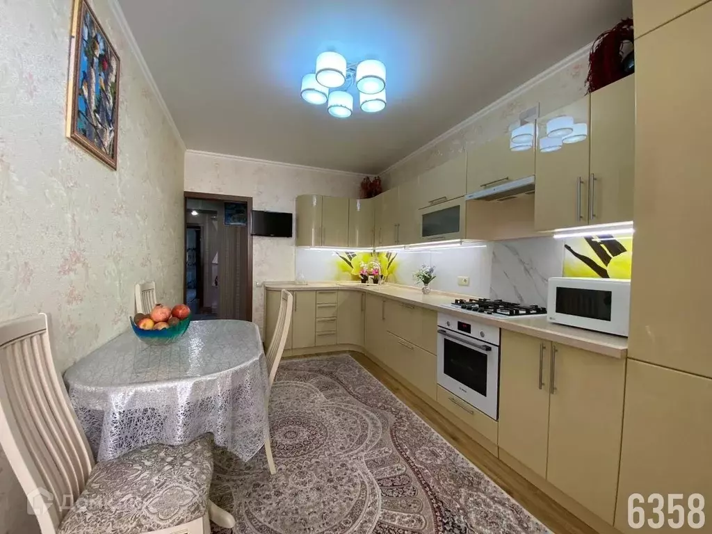 Продаётся 2-к квартира, 65.7 м - Фото 1