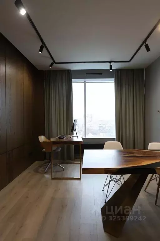 Офис в Свердловская область, Екатеринбург ул. Белинского, 108 (80 м) - Фото 1