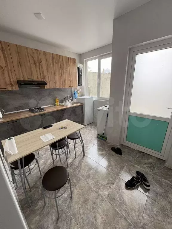 2-к. квартира, 40 м, 1/1 эт. - Фото 1
