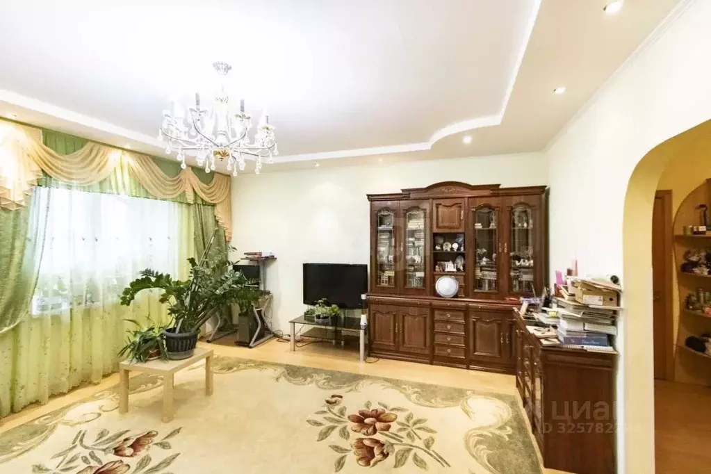 2-к кв. Тюменская область, Тюмень Харьковская ул., 59А (92.0 м) - Фото 1