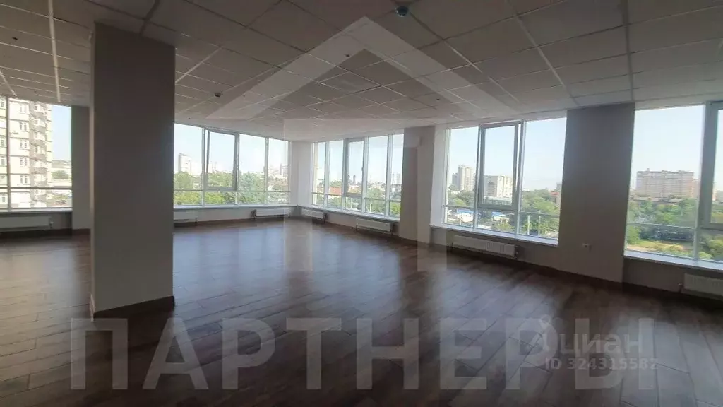 Офис в Краснодарский край, Краснодар Стахановская ул., 1/3 (700 м) - Фото 2