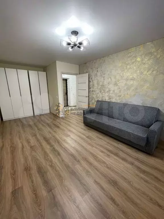 1-к. квартира, 40 м, 6/11 эт. - Фото 1