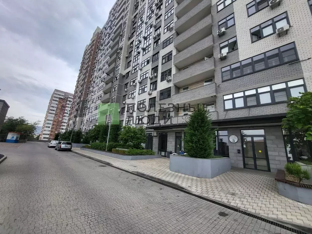 2-к кв. Краснодарский край, Новороссийск ул. Революции 1905 года, 37 ... - Фото 0