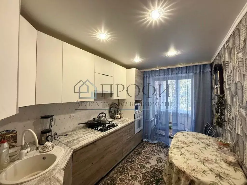 2-к кв. Белгородская область, Поселок Чернянка городское поселение, ... - Фото 2