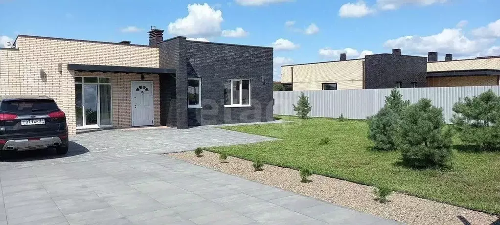 Дом в Белгородская область, Белгород ул. Изумрудная, 24 (140 м) - Фото 1