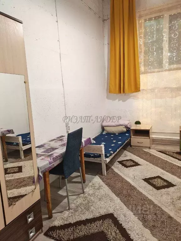 Комната Алтай, Горно-Алтайск Промышленная ул., 3/1к3 (12.0 м) - Фото 2