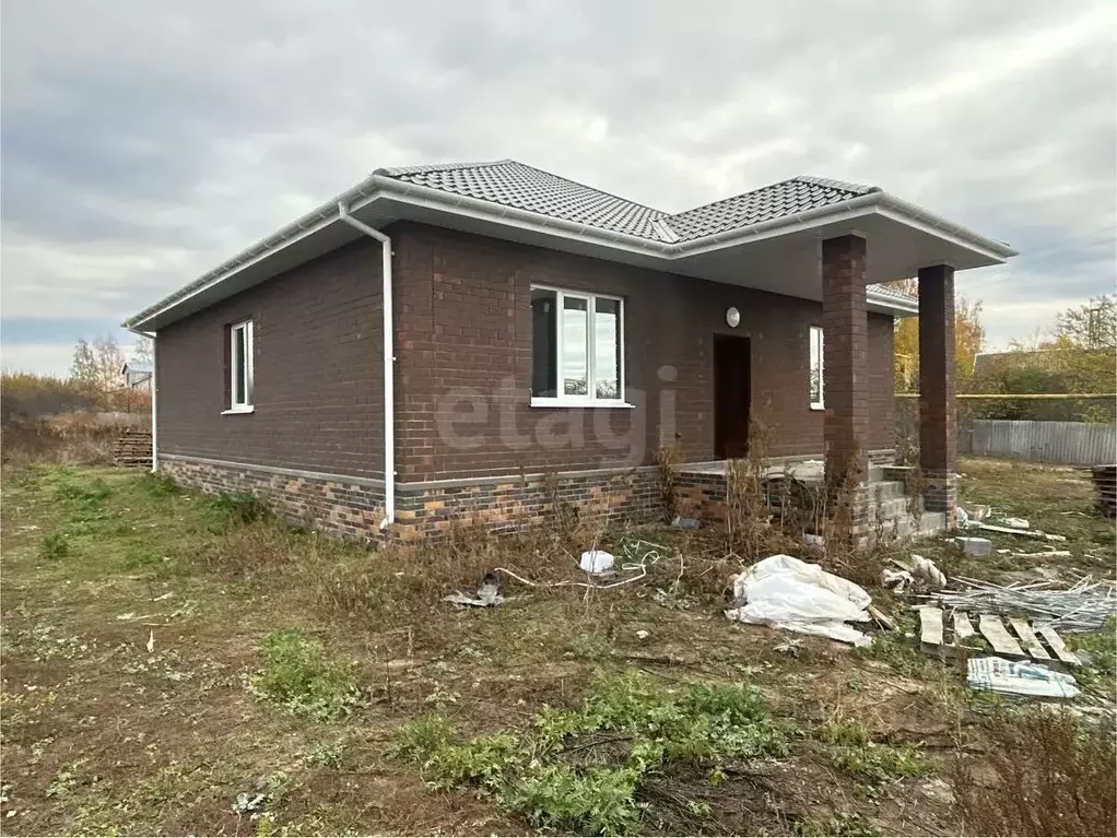 Дом в Белгородская область, Корочанский район, Шляховское с/пос, ... - Фото 1