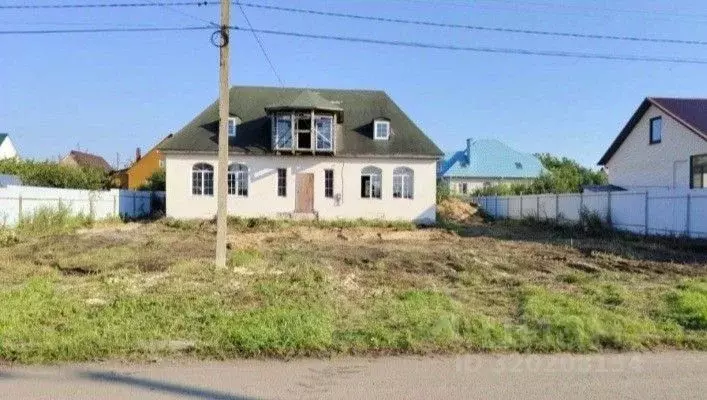 Дом в Тамбовская область, Тамбов Снежная ул., 14 (155 м) - Фото 0