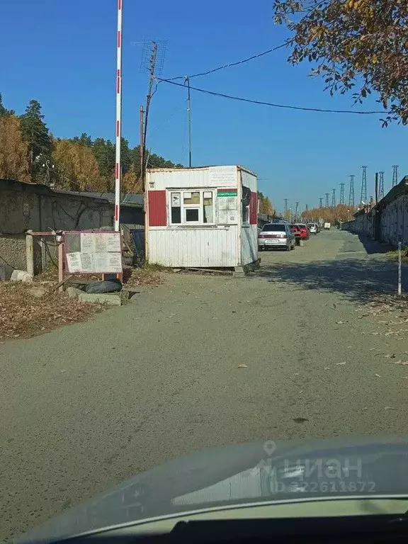 Гараж в Свердловская область, Екатеринбург ул. Народного Фронта, 103 ... - Фото 0
