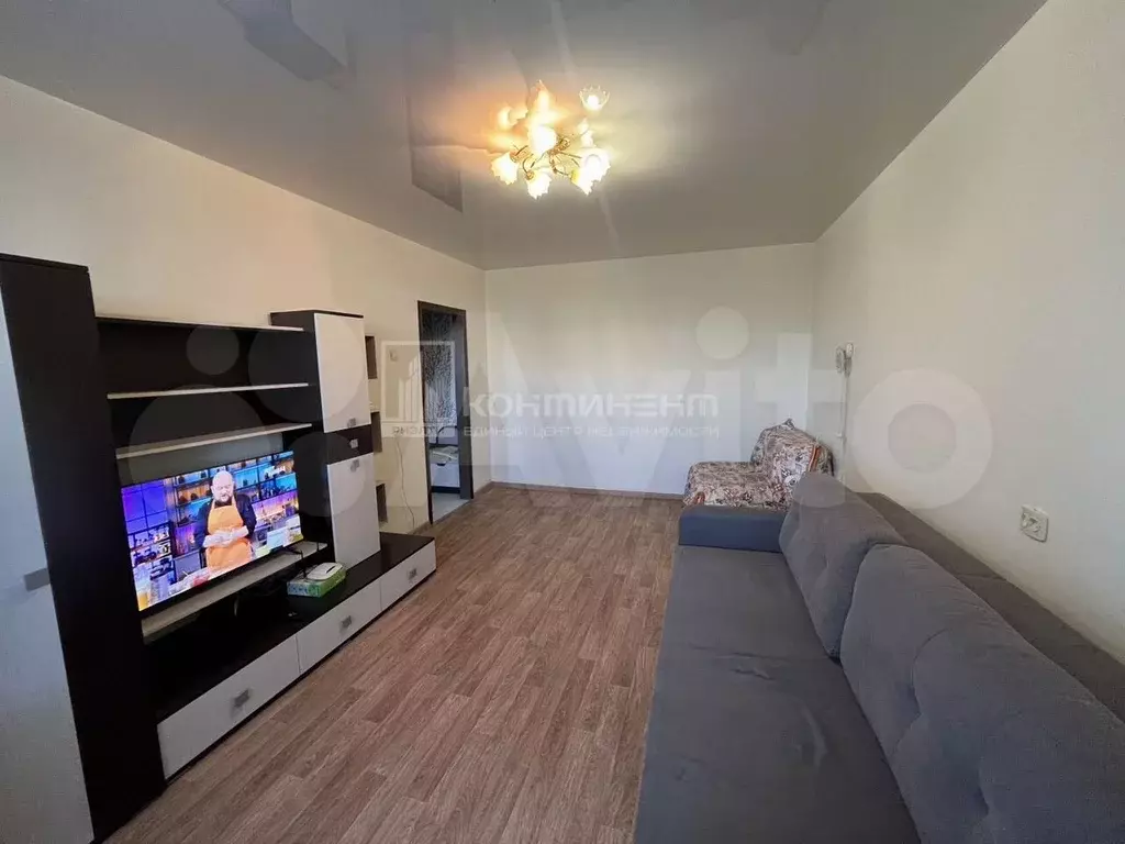 1-к. квартира, 39 м, 4/9 эт. - Фото 1