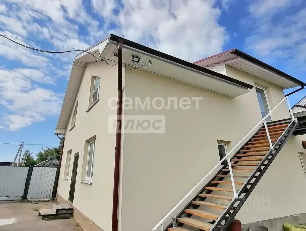 Дом в Калужская область, Медынь просп. Ленина, 37 (176 м) - Фото 1