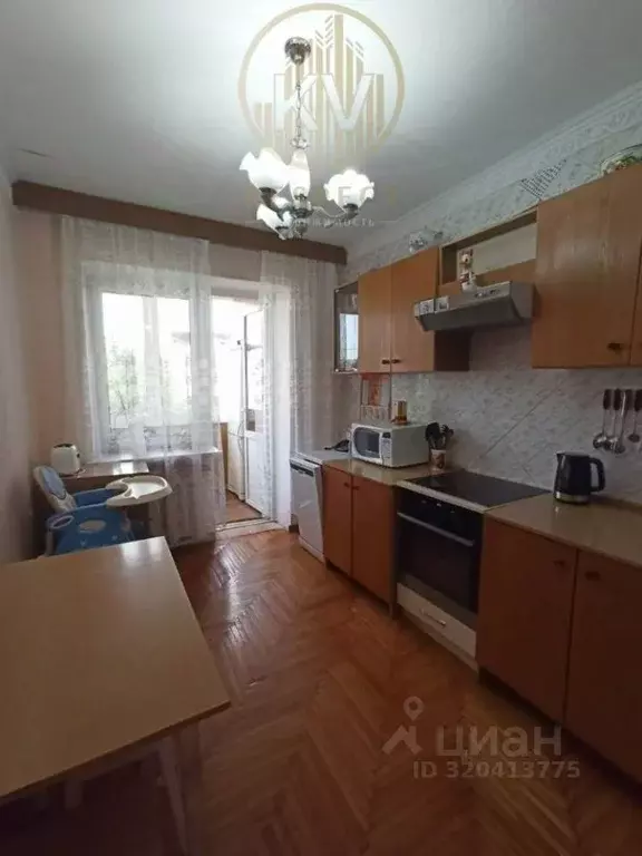 3-к кв. Ставропольский край, Кисловодск Коллективная ул., 1А (67.4 м) - Фото 1