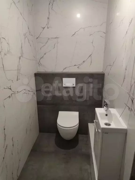 2-к. квартира, 71 м, 4/10 эт. - Фото 1