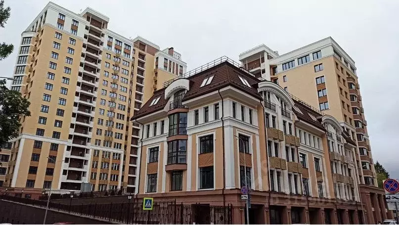 3-к кв. Нижегородская область, Нижний Новгород ул. Белинского, 66 ... - Фото 0