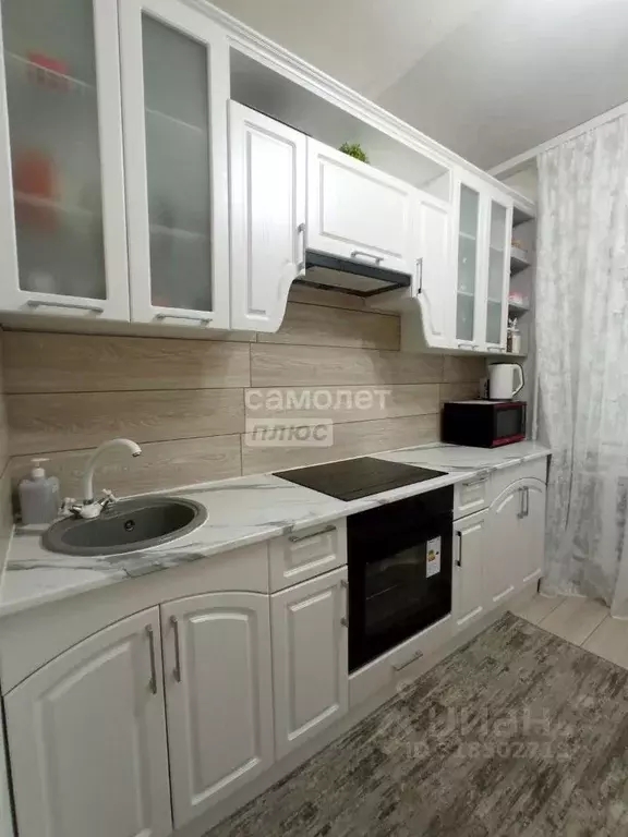 3-к кв. Ханты-Мансийский АО, Лангепас ул. Дружбы Народов, 33 (65.0 м) - Фото 0