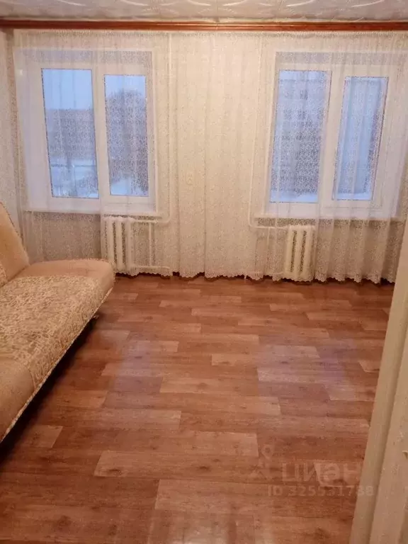 1-к кв. Белгородская область, Старый Оскол Интернациональный мкр, 29 ... - Фото 2