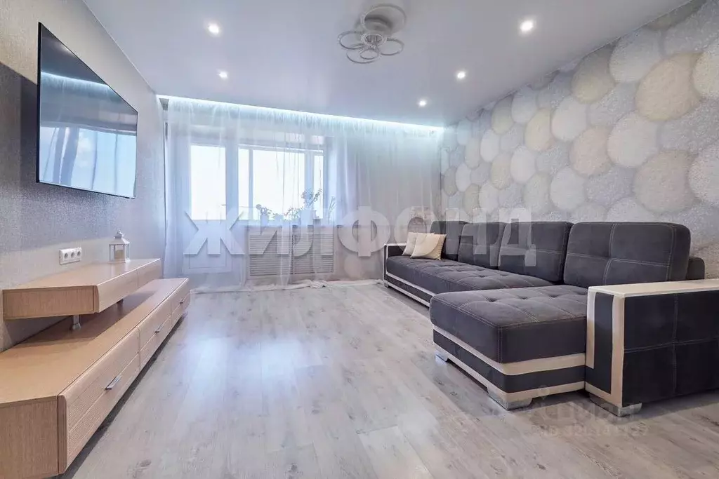 3-к кв. Томская область, Томск ул. Сергея Лазо, 24 (62.4 м) - Фото 1