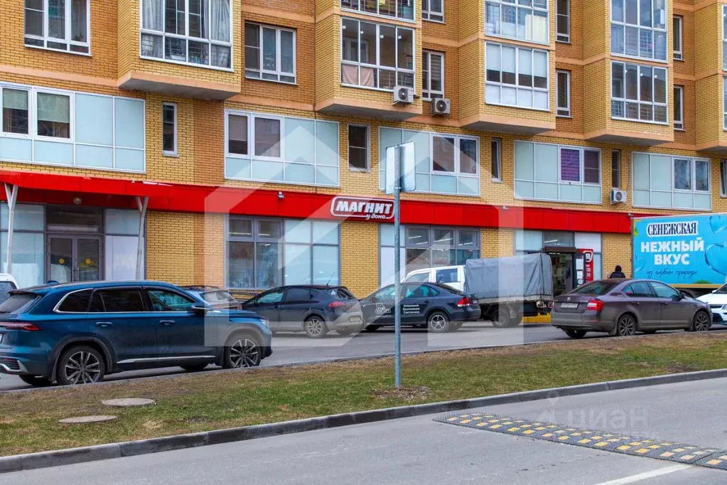 Помещение свободного назначения в Москва, Москва, Щербинка ул. ... - Фото 1