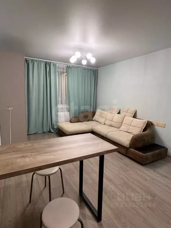 Студия Ханты-Мансийский АО, Сургут ул. Мелик-Карамова, 4/3 (29.2 м) - Фото 1