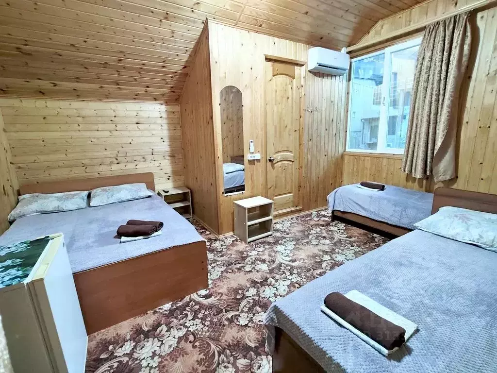 Комната Краснодарский край, Сочи ул. Мартовская, 6 - Фото 1