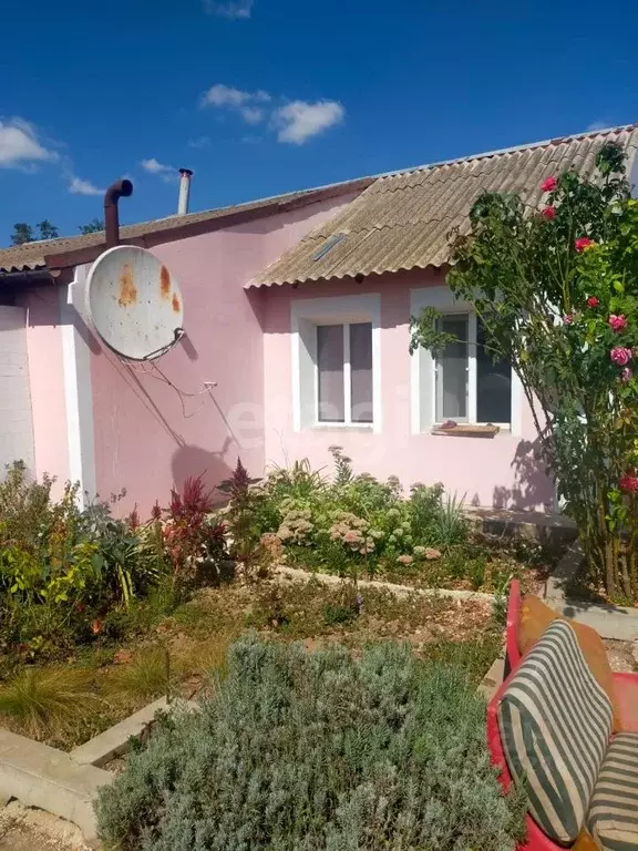 Дом в Крым, Раздольненский район, Серебрянское с/пос, с. Орловка ул. ... - Фото 1