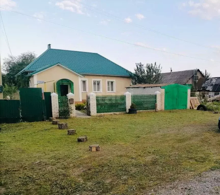 Дом в Воронежская область, Верхнехавский район, Углянское с/пос, пос. ... - Фото 1