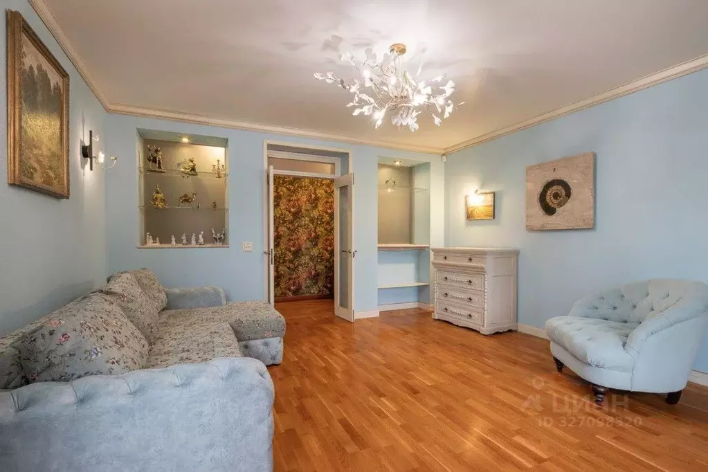 3-к кв. Свердловская область, Екатеринбург ул. Тверитина, 34 (111.0 м) - Фото 1