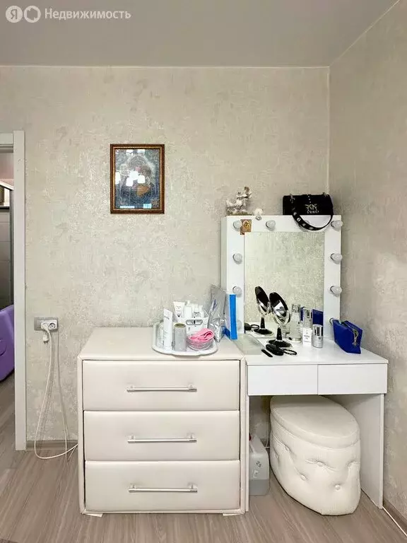 2-комнатная квартира: Находка, Спортивная улица, 32 (50 м) - Фото 1