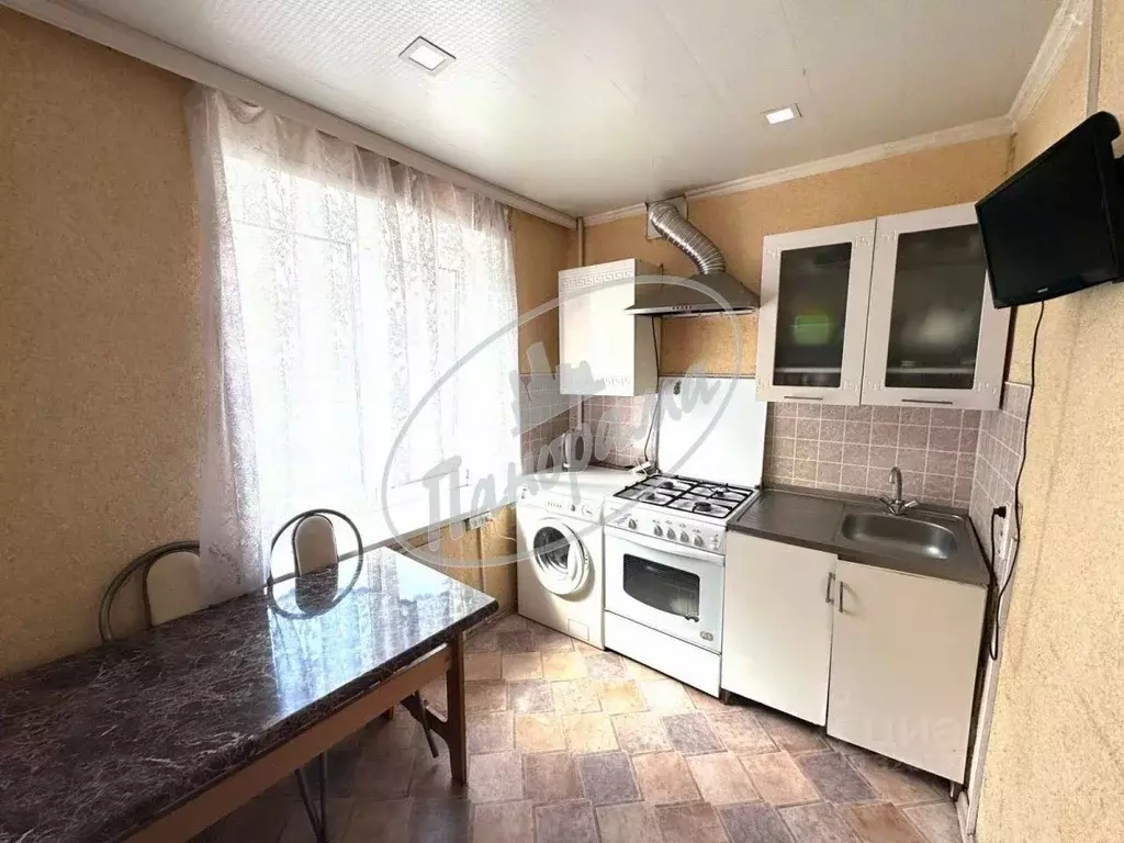 3-к кв. Калужская область, Калуга ул. Дзержинского, 93 (57.4 м) - Фото 1