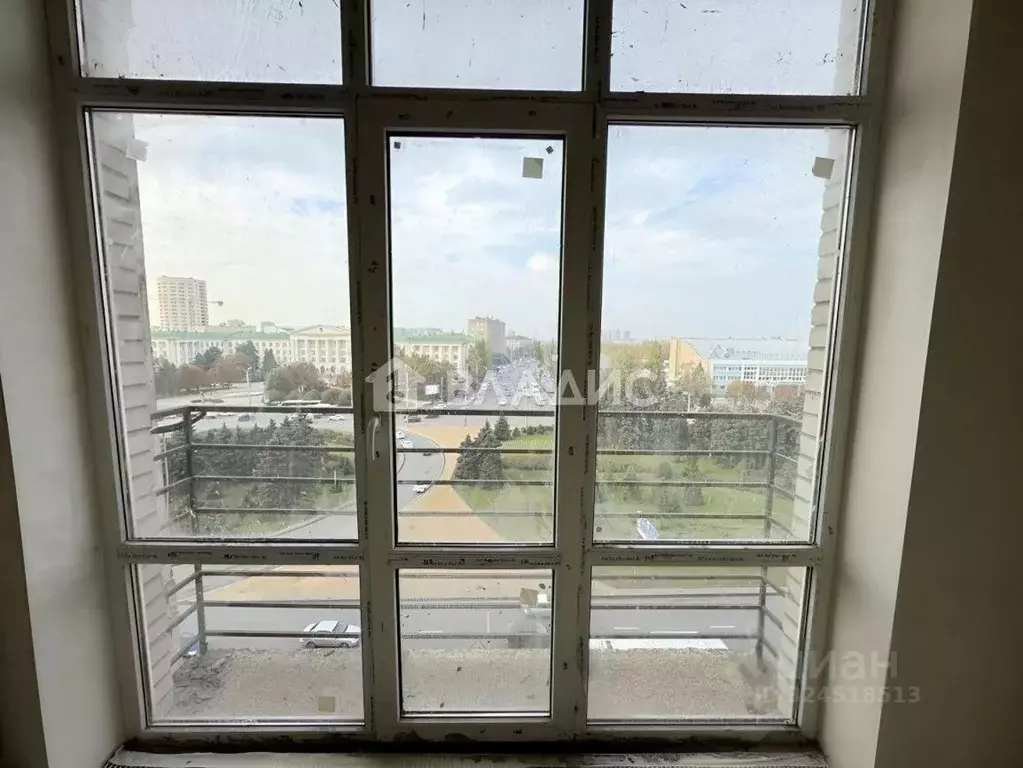 2-к кв. Ростовская область, Ростов-на-Дону пл. Гагарина, 6/87 (106.0 ... - Фото 2