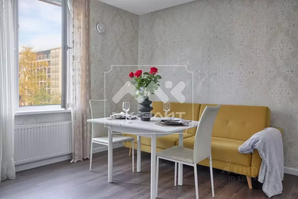 2-к кв. Санкт-Петербург Петровский просп., 24к3 (75.0 м) - Фото 1