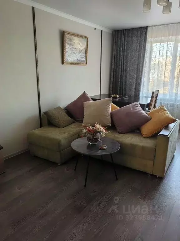 4-к кв. Белгородская область, Белгород ул. Плеханова, 10А (85.6 м) - Фото 1