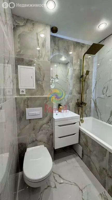 3-комнатная квартира: Иваново, проспект Текстильщиков, 56 (57 м) - Фото 1