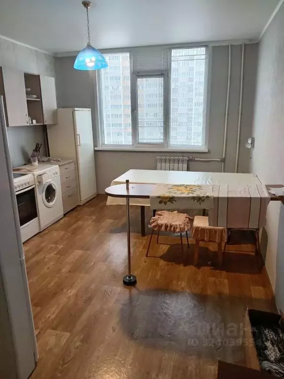 1-к кв. Оренбургская область, Оренбург ул. Геннадия Донковцева, 5/1 ... - Фото 1