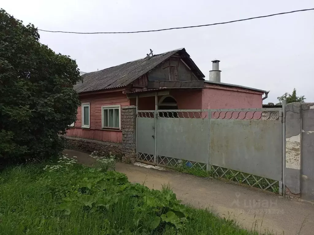 Дом в Орловская область, Мценск ул. Карла Маркса (48 м) - Фото 1