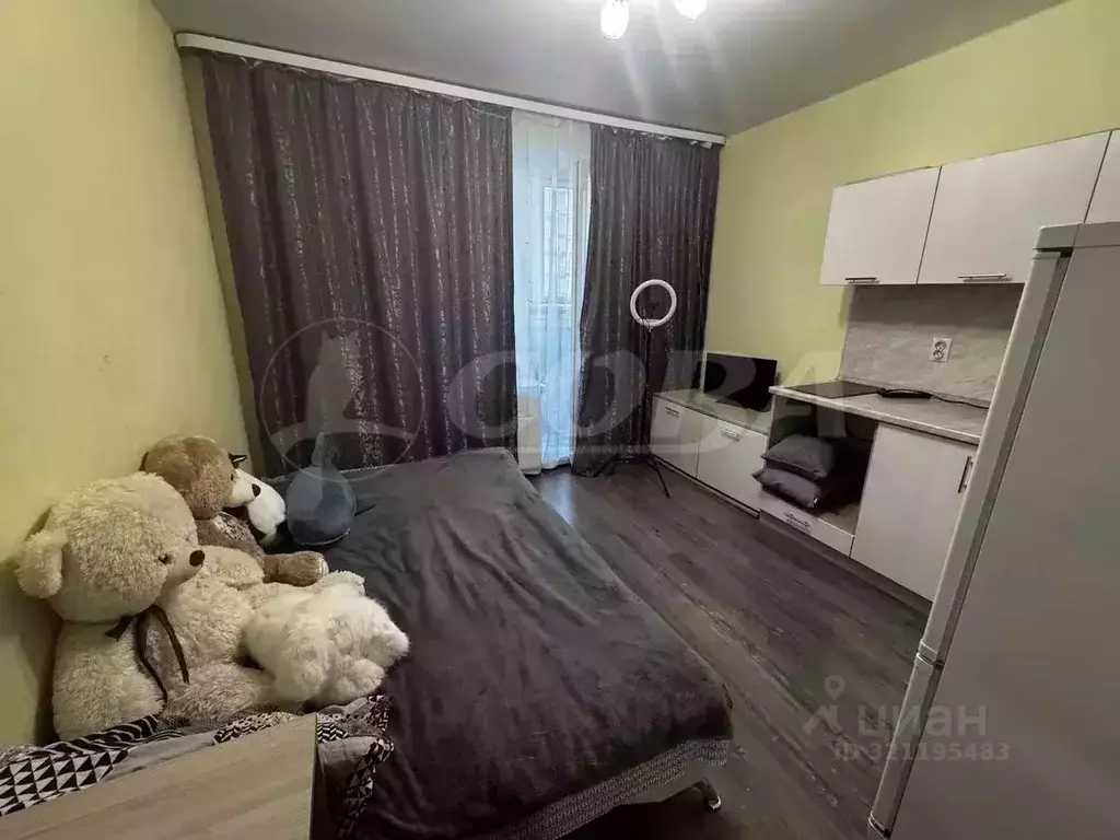 Студия Тюменская область, Тобольск 15-й мкр, 37 (20.0 м) - Фото 1