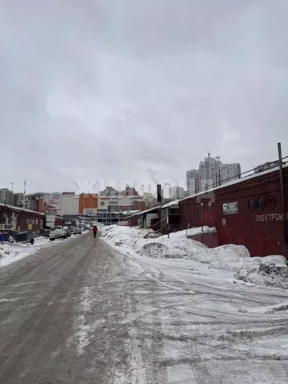 Гараж в Новосибирская область, Новосибирск Военная ул., 8/5 (17 м) - Фото 2
